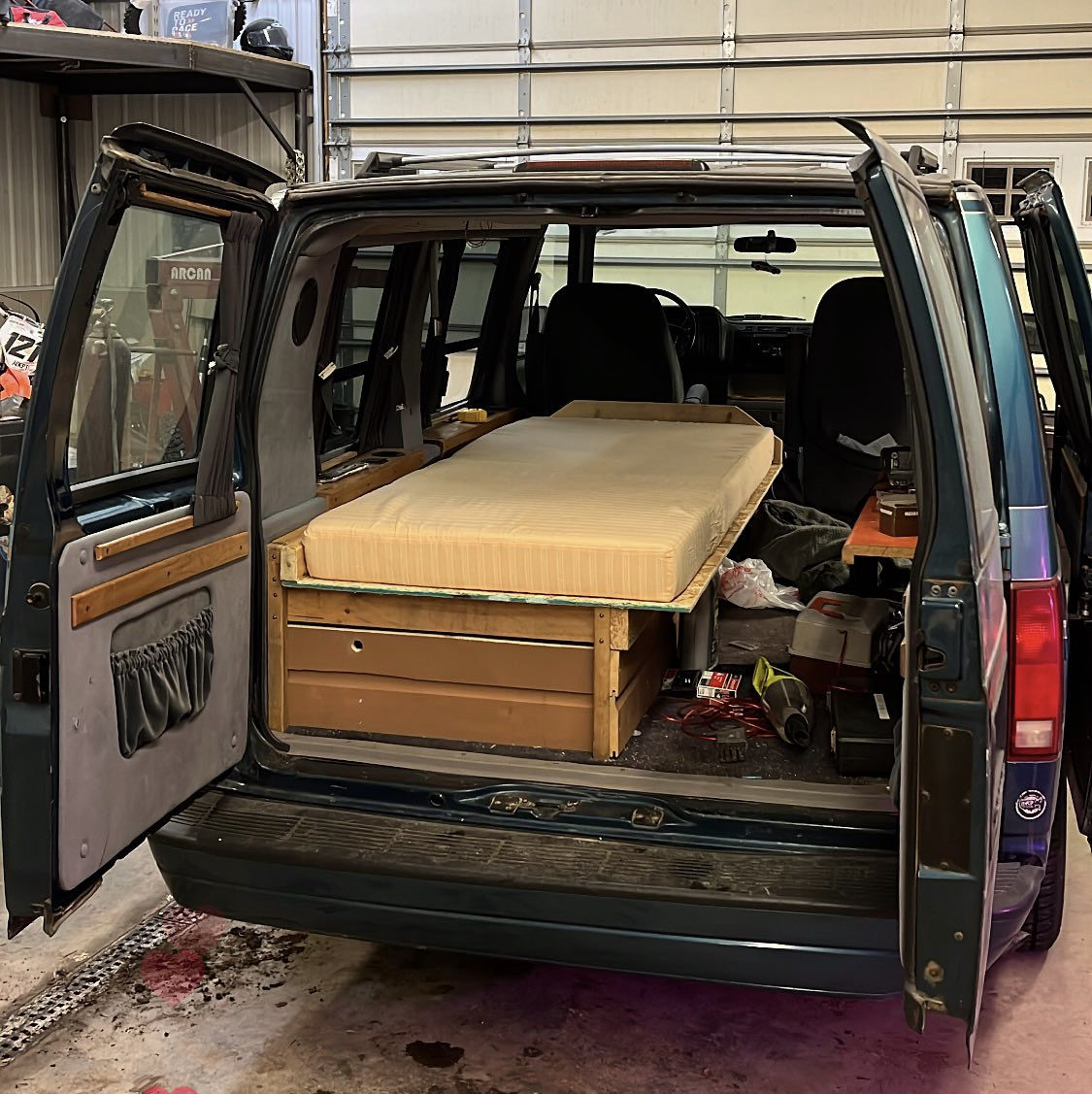 rear interior shot w mattress