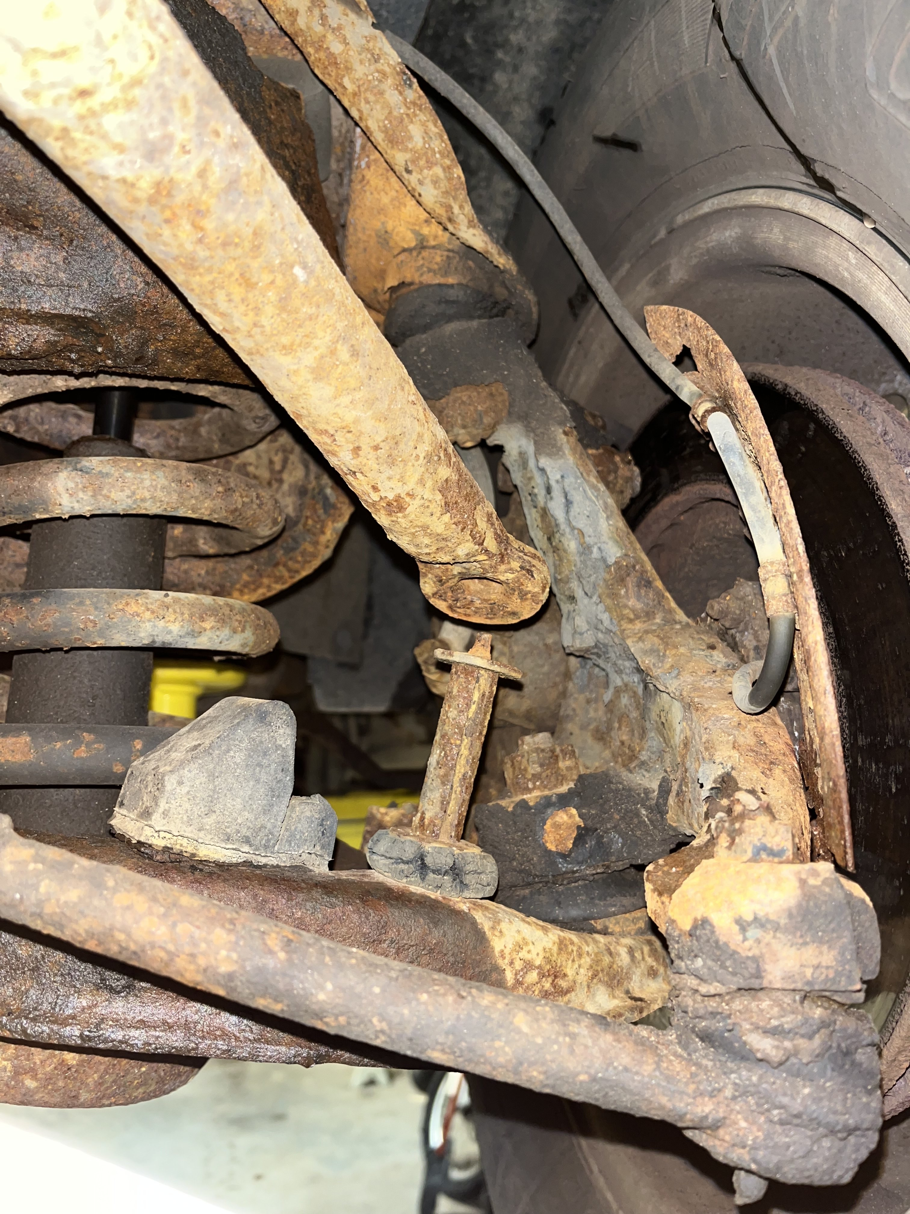 broken swaybar link